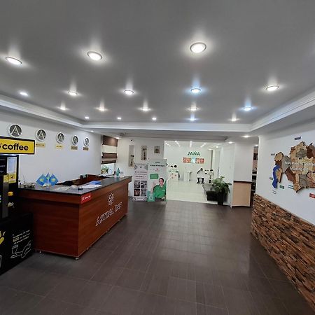 Astina Hotel Astana Bagian luar foto