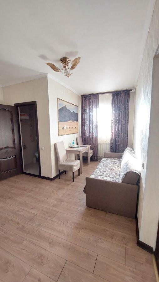 Astina Hotel Astana Bagian luar foto