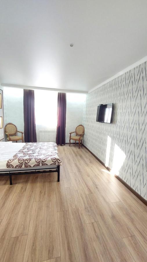 Astina Hotel Astana Bagian luar foto