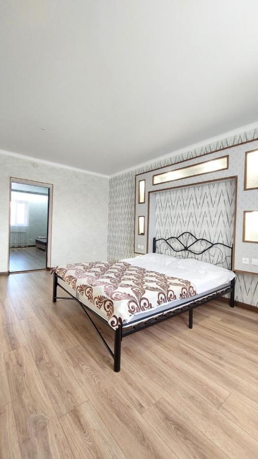 Astina Hotel Astana Bagian luar foto