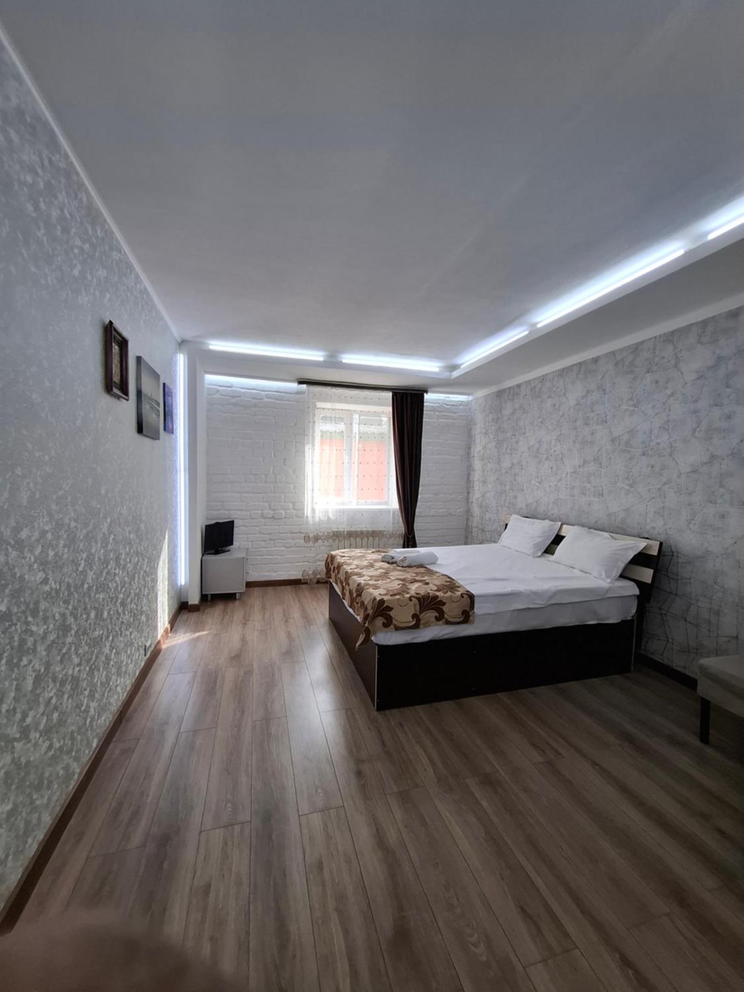 Astina Hotel Astana Bagian luar foto