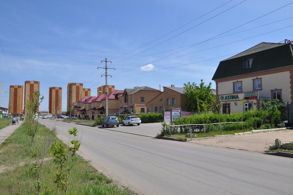 Astina Hotel Astana Bagian luar foto